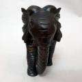 Tượng voi được làm từ gỗ chiêu liêu - chiu liu - Đồ gỗ mỹ nghệ Đồng Kỵ