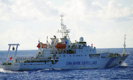 Một tàu hải giám Trung Quốc